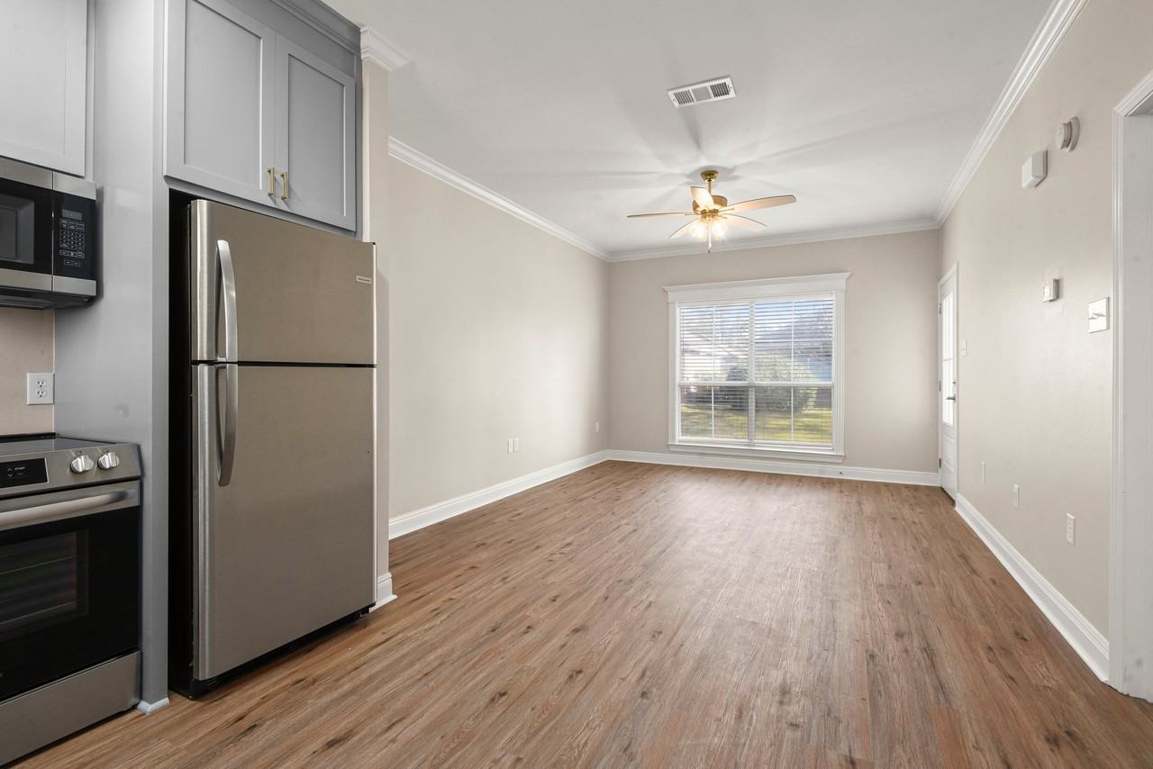 13603 Minton Lane - Photo 3 of 9