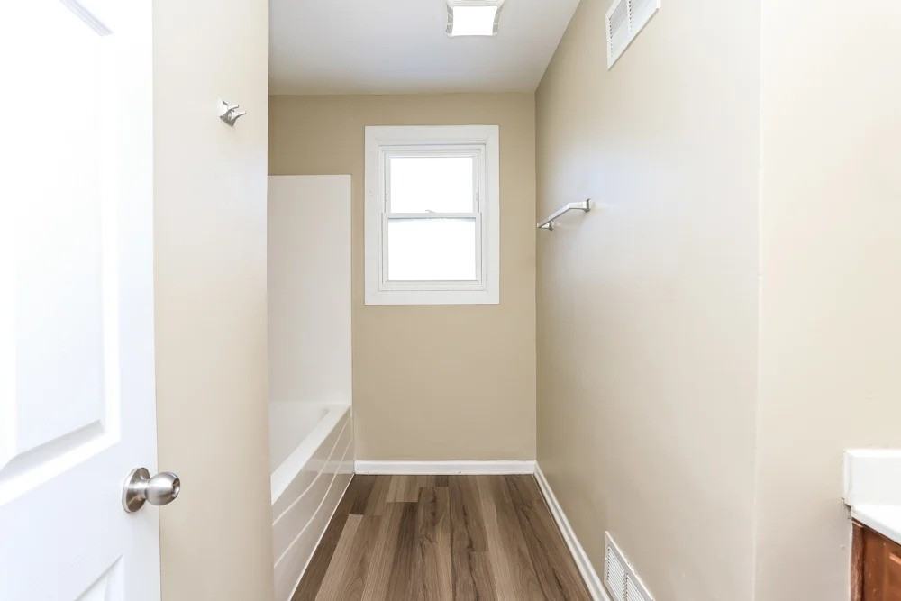 418 Ann St #NA - Photo 3 of 8