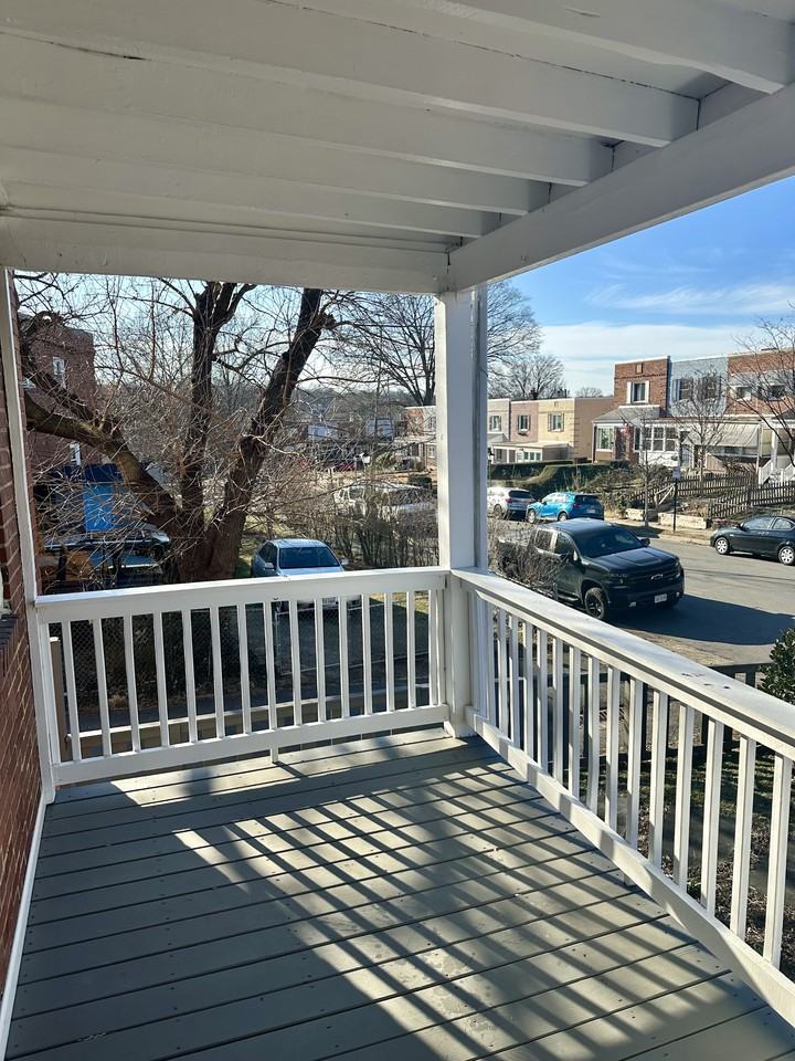 131 Lynhaven Dr #NA - Photo 3 of 26