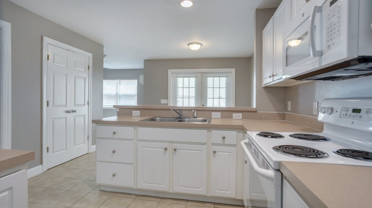 84 Cassandra Ln - Photo 5 of 11