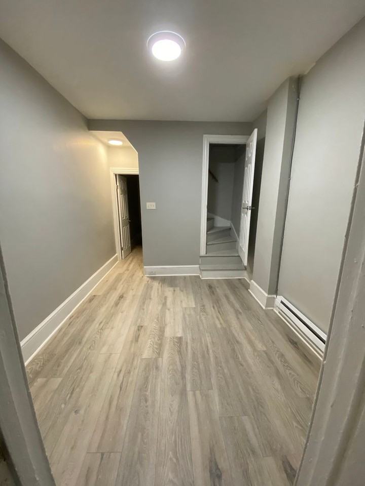 1030 Walnut St - Photo 7 of 9