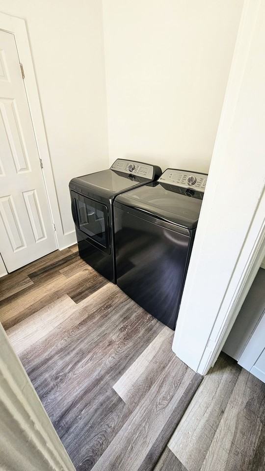 1413 Gault St - Photo 7 of 34