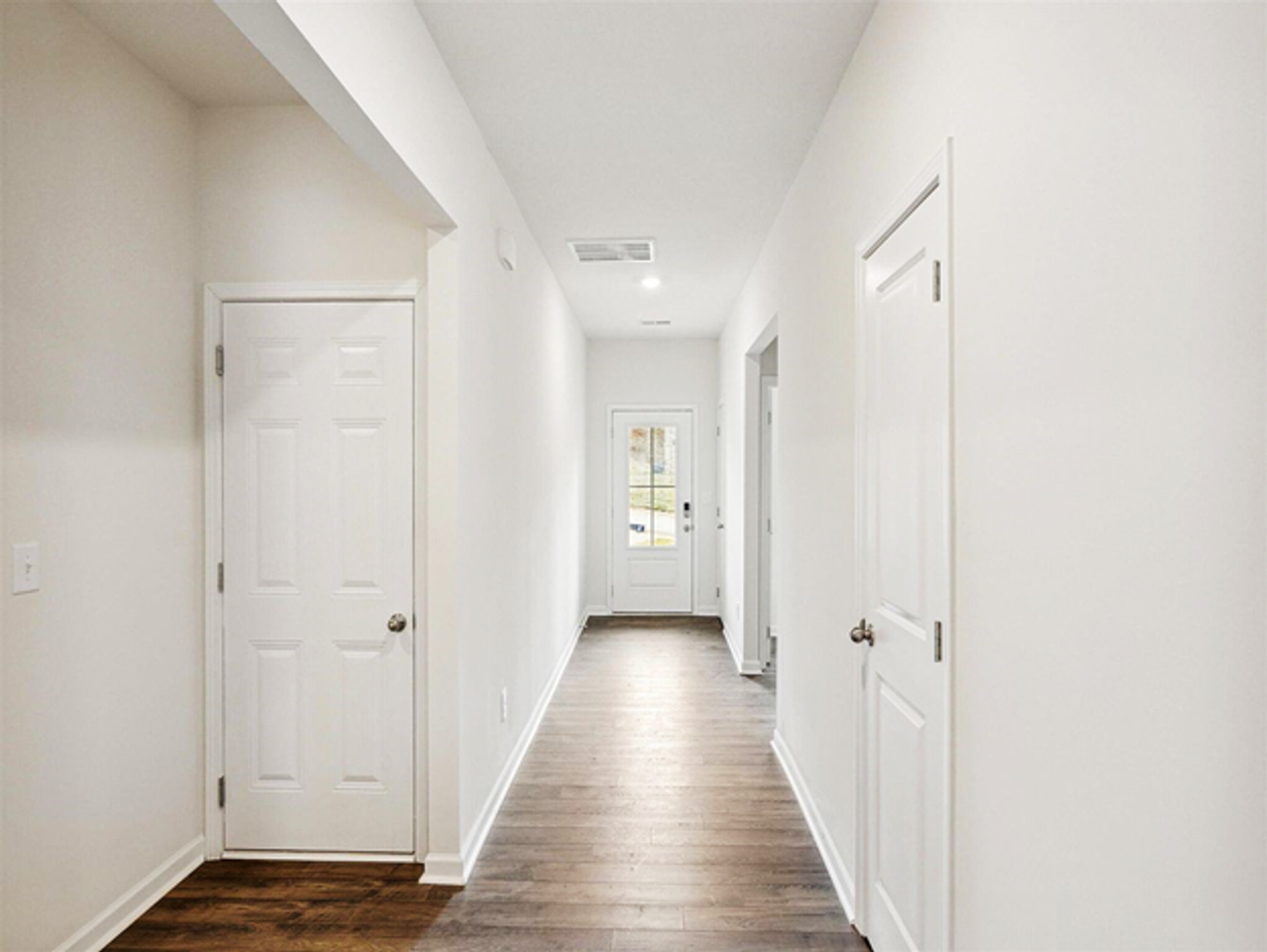 1164 Ridge Parke - Photo 2 of 22