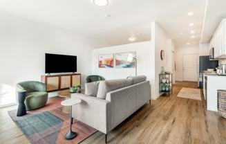801 Sw Bradbury Way - Photo 1 of 1