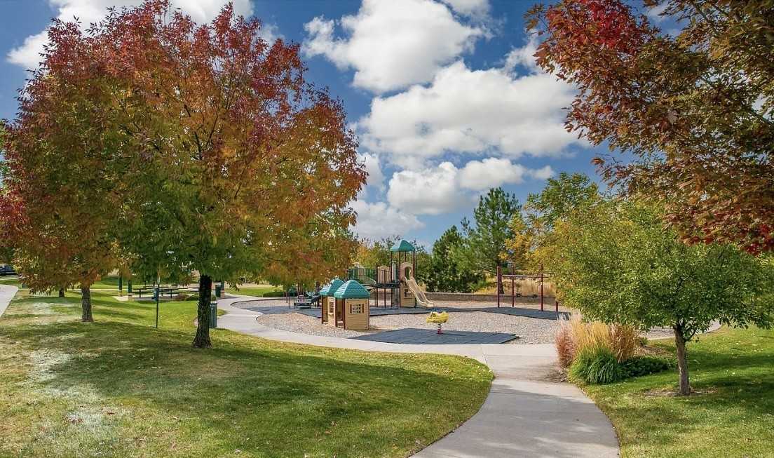 282 Smith Cir #1 - Photo 6 of 23