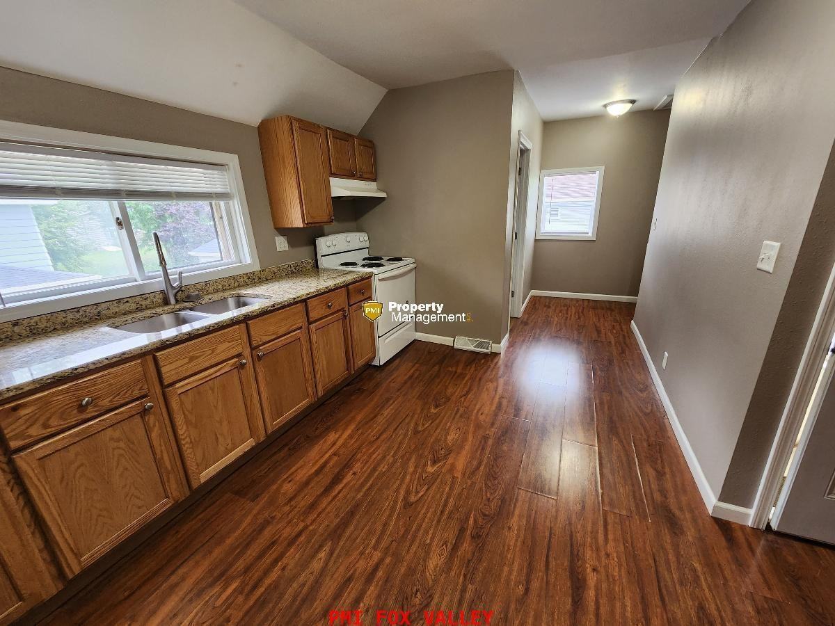 288 S Hickory St - Photo 5 of 12