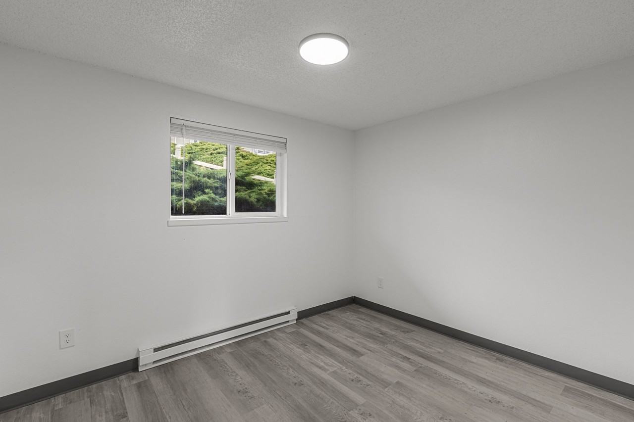 Cedar Green Apartments - Photo 7 of 24