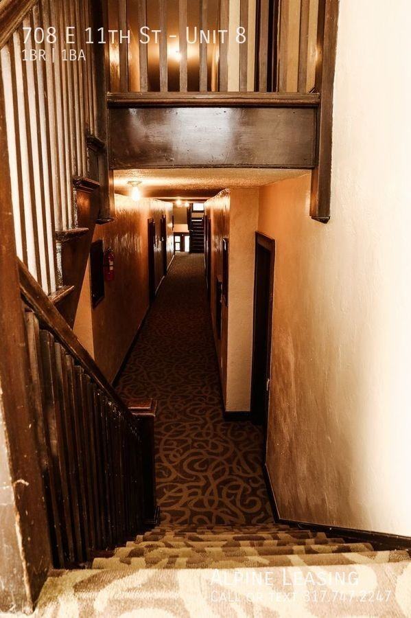 708 E 11th St #8 - Photo 7 of 12