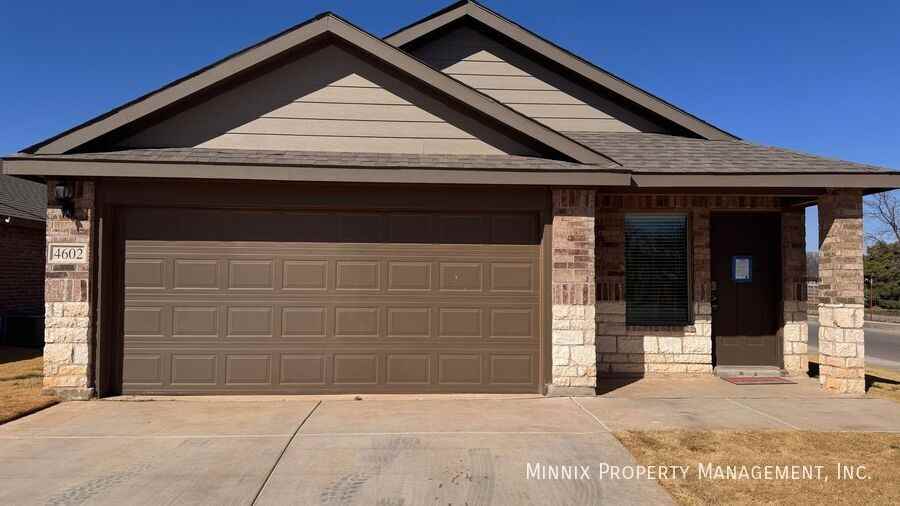 4602 125th St - Photo 2 of 27