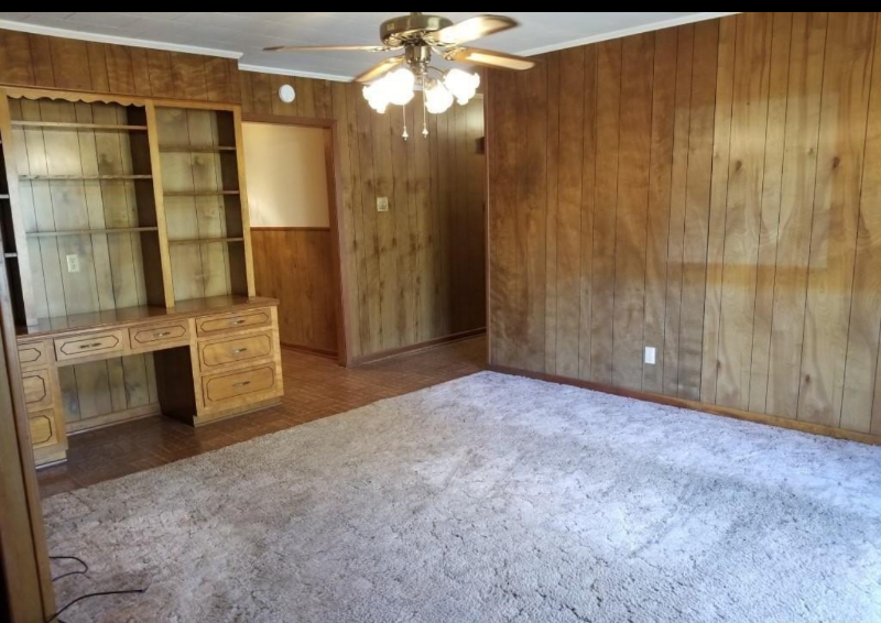 155 Old Depot Rd - Photo 3 of 5