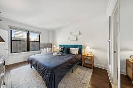 188 E Chestnut St - Photo 4 of 11