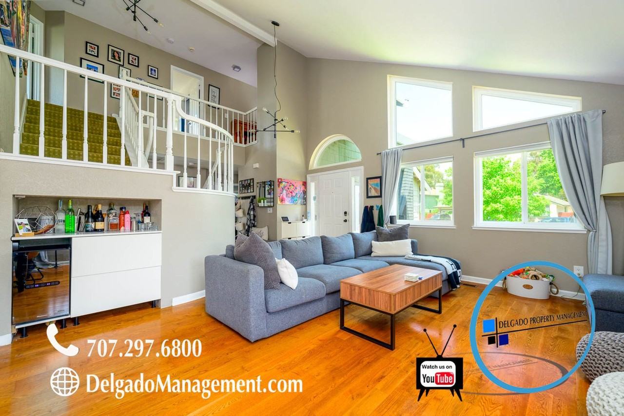 149 Winter Harbor Pl - Photo 4 of 50