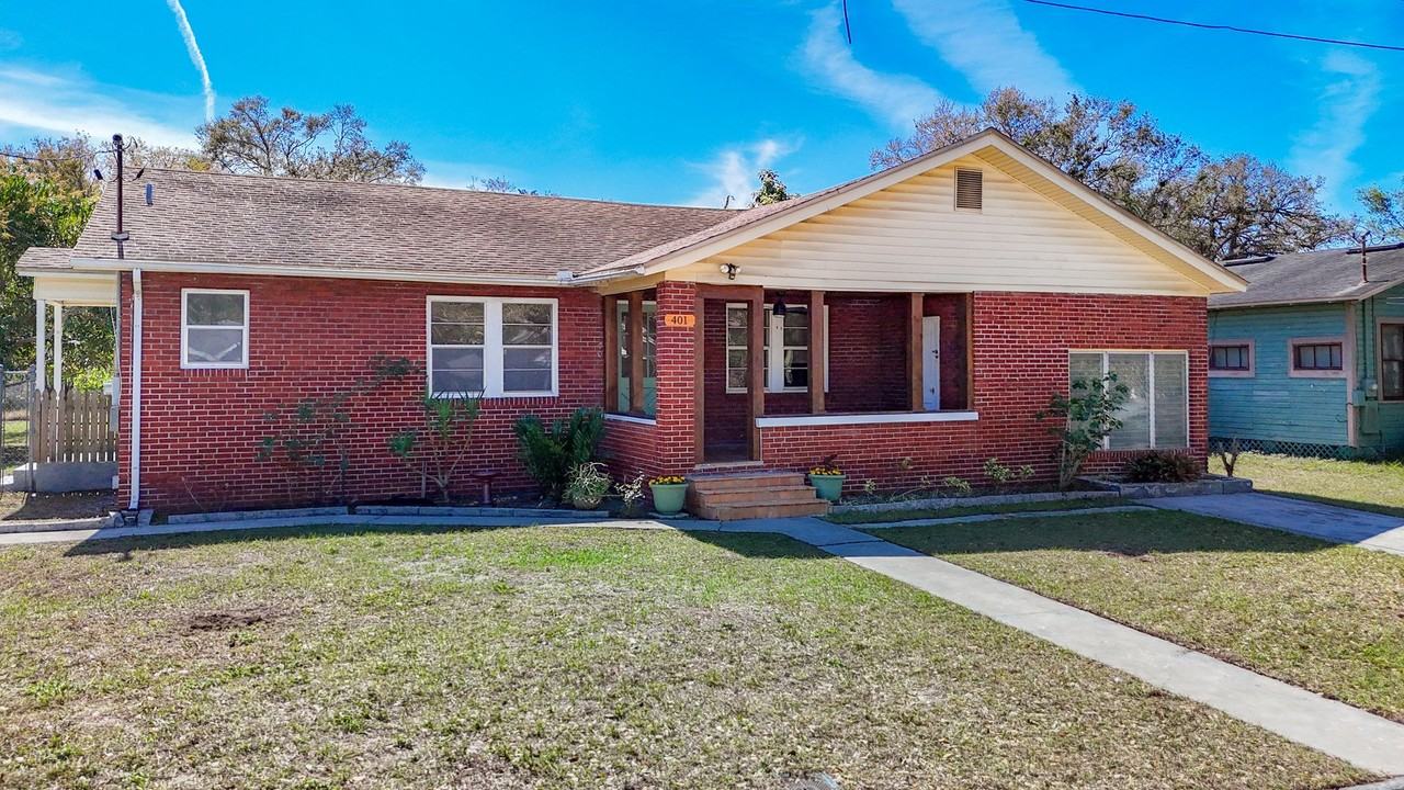 401 E Lambright St - Photo 2 of 39