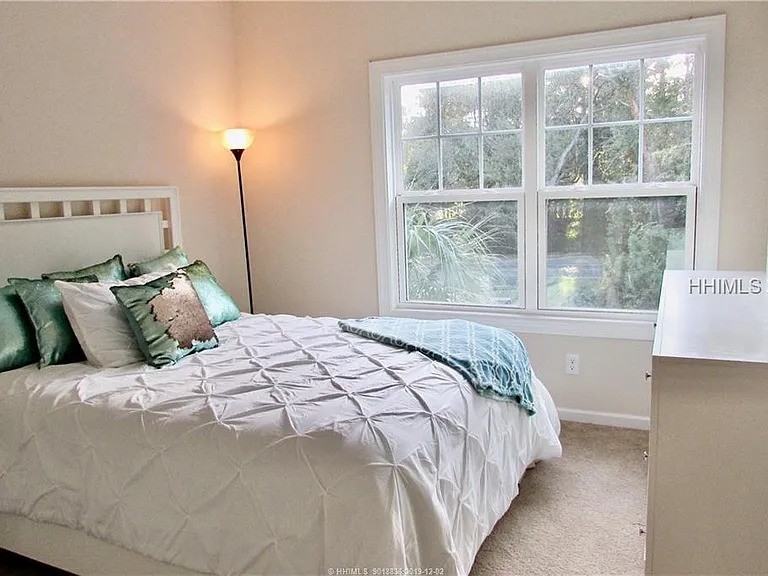 10 Creekstone Dr #10 - Photo 6 of 11