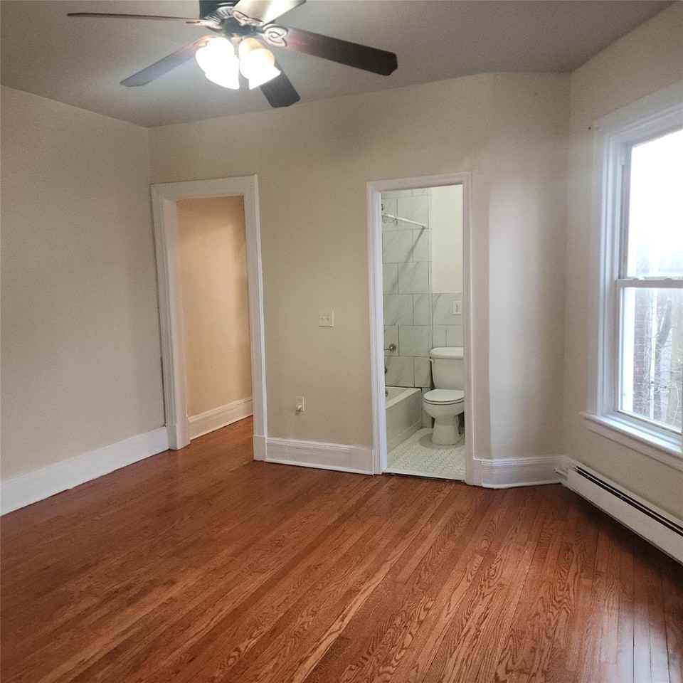 245A Grand St #3 - Photo 3 of 7