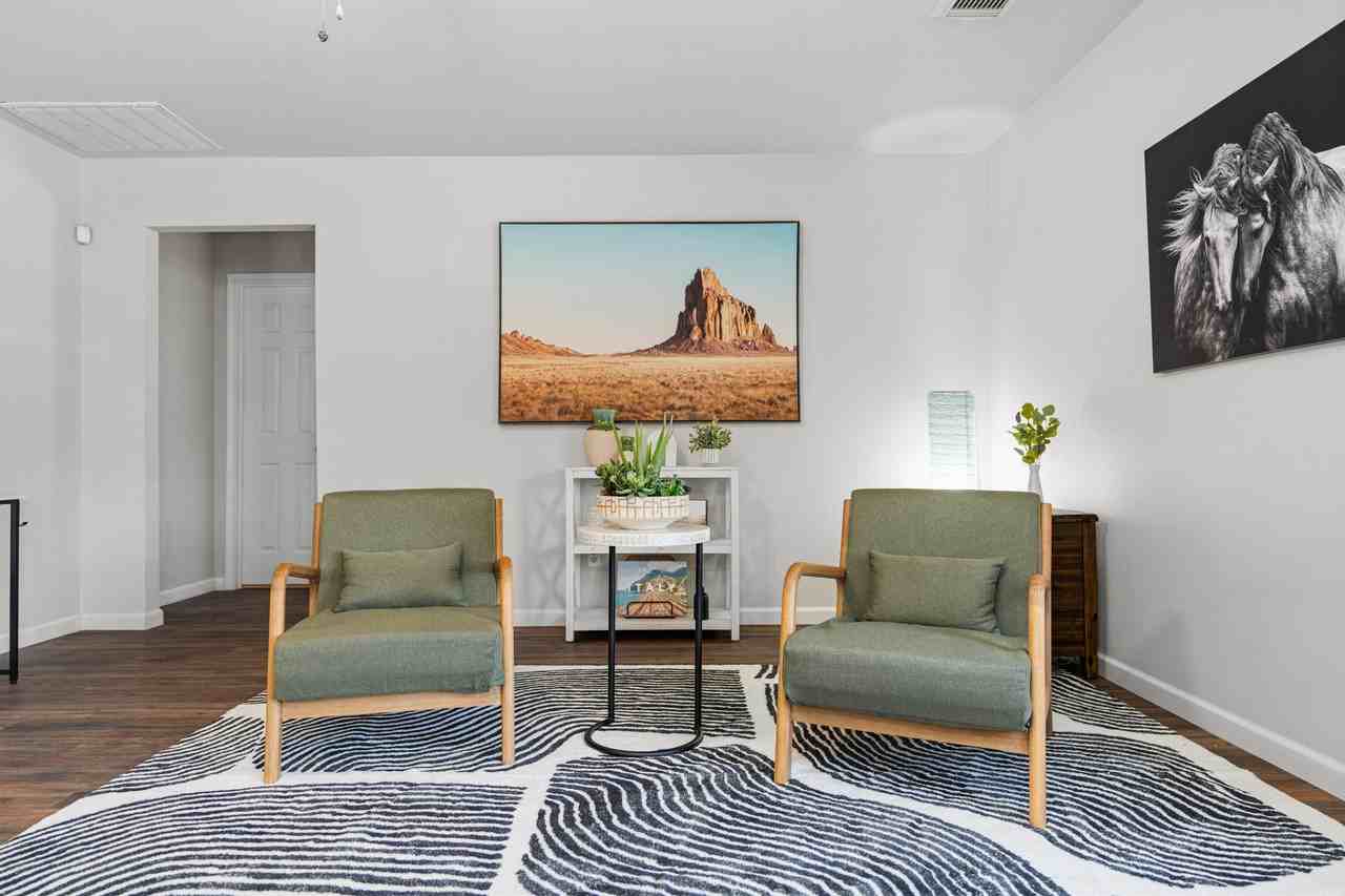 Coppergate - Photo 3 of 16