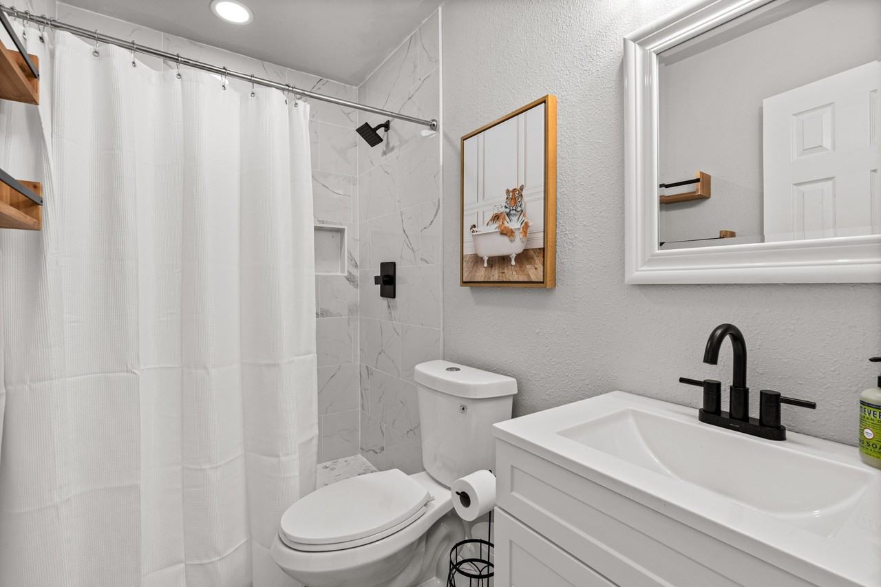 Coppergate - Photo 2 of 16