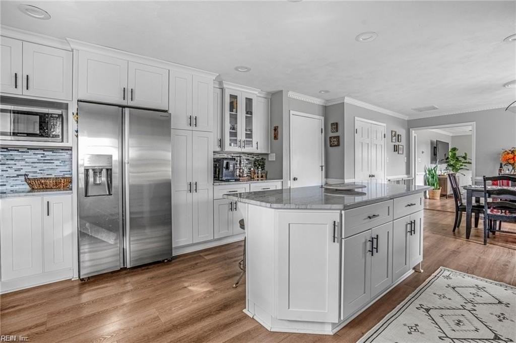 536 Saint Brides Rd W - Photo 3 of 16