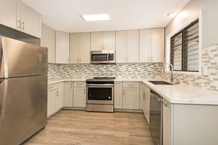 95-046 Hokuiwa Street #215 - Photo 1 of 1