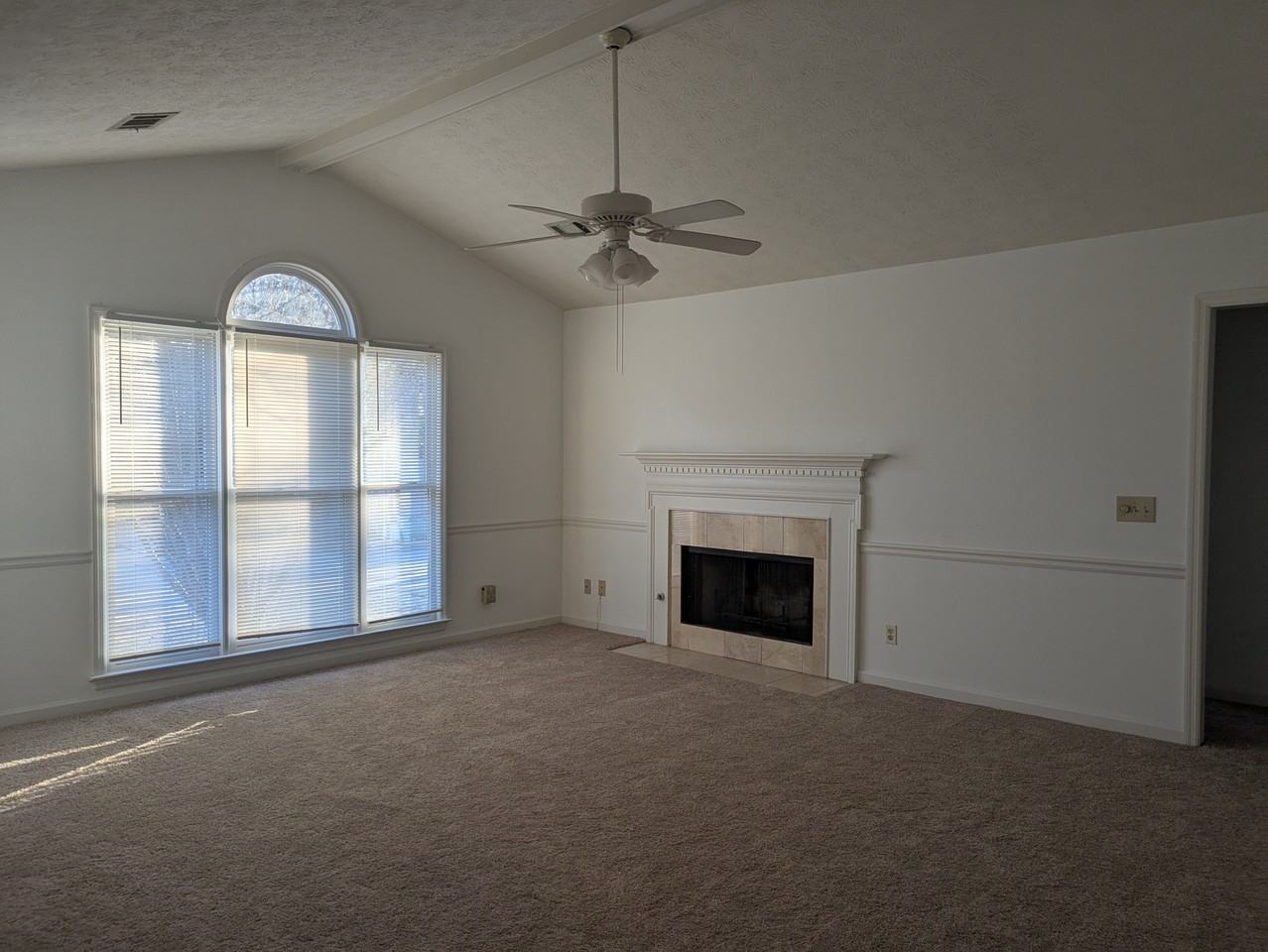 701 Robins Nest Ct - Photo 7 of 33