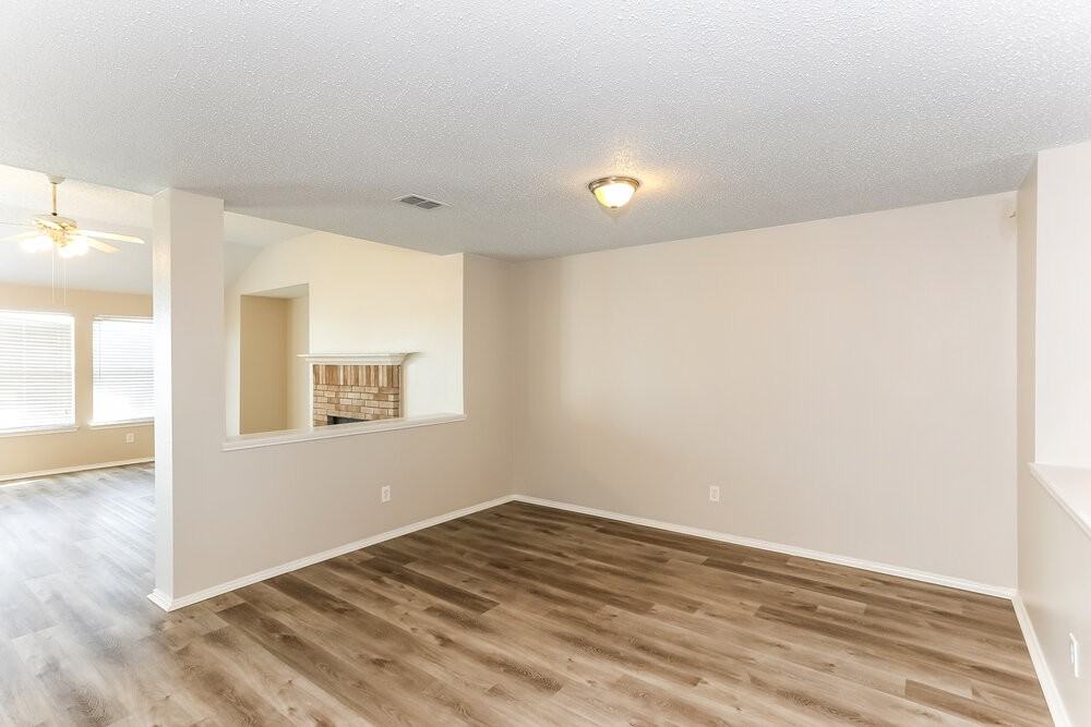 176 Palm Dr - Photo 6 of 16