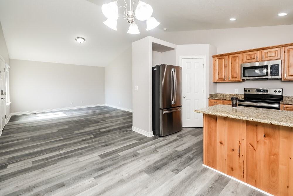 3717 N Bountiful Ln - Photo 7 of 17