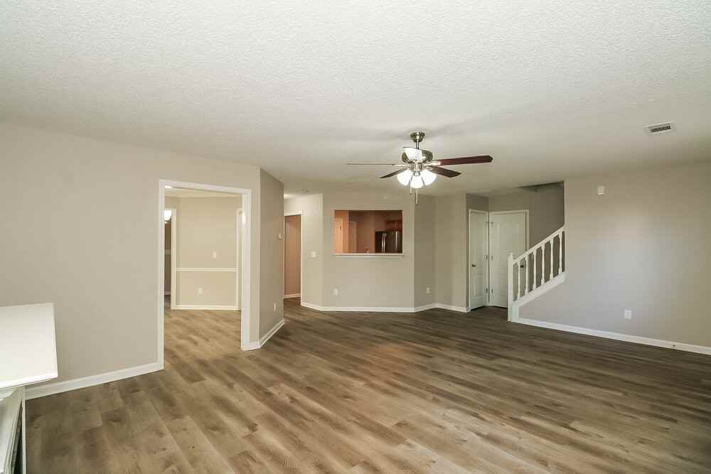 11584 Alicias Ct - Photo 6 of 17