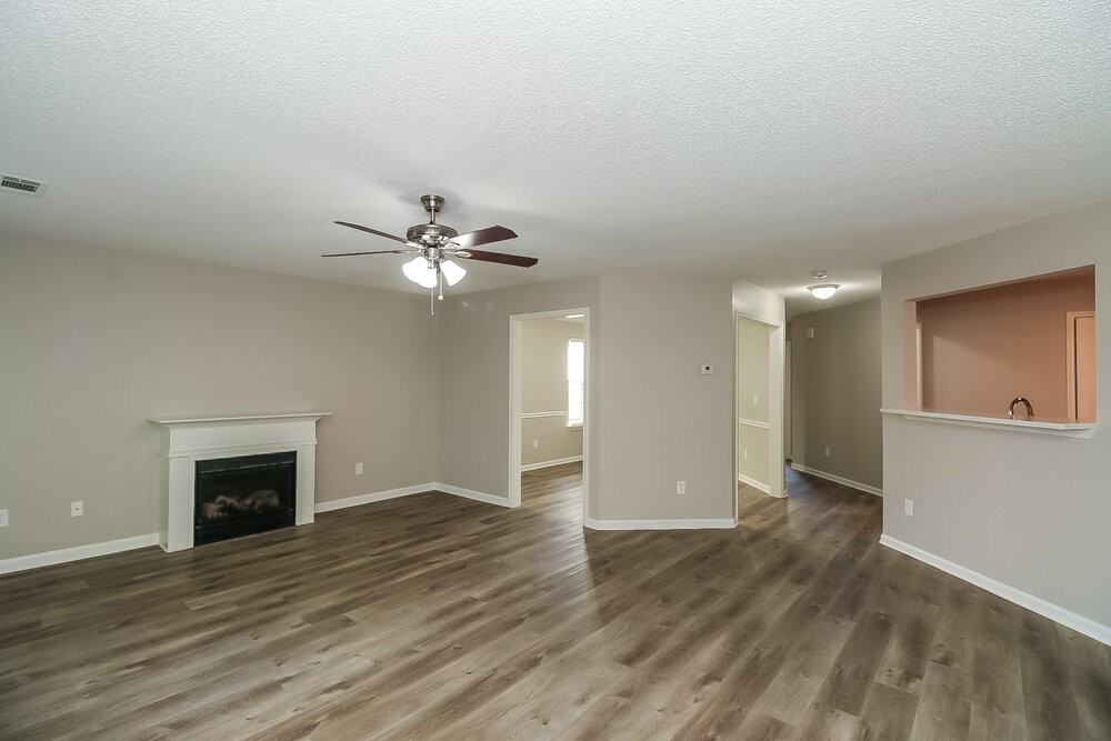 11584 Alicias Ct - Photo 7 of 17