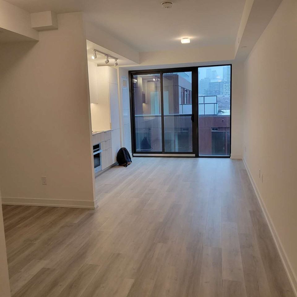 28 Eastern Avenue #518 - Photo 3 of 8