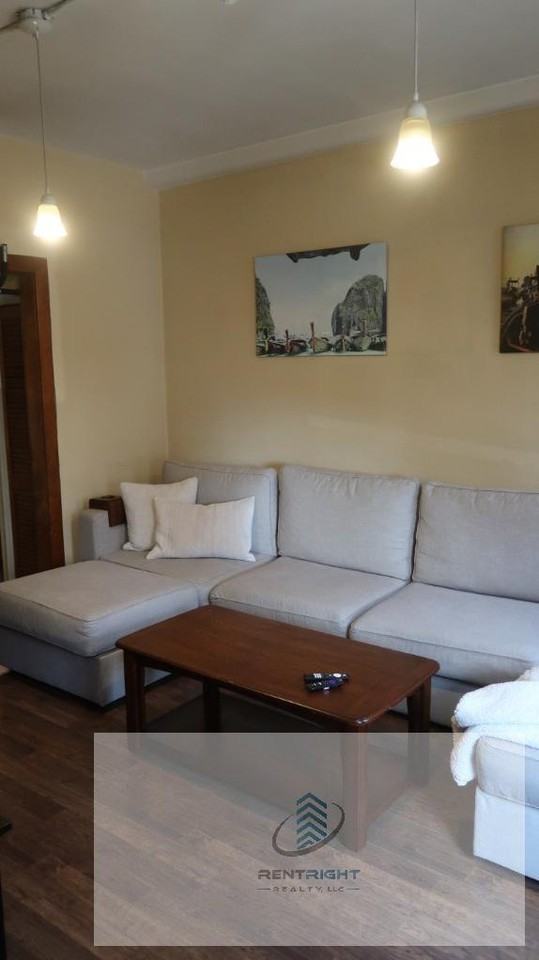 1348 N Cleaver St #BF - Photo 3 of 14