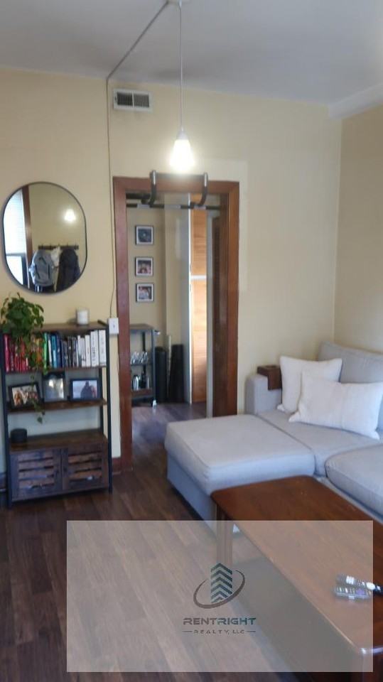 1348 N Cleaver St #BF - Photo 4 of 14