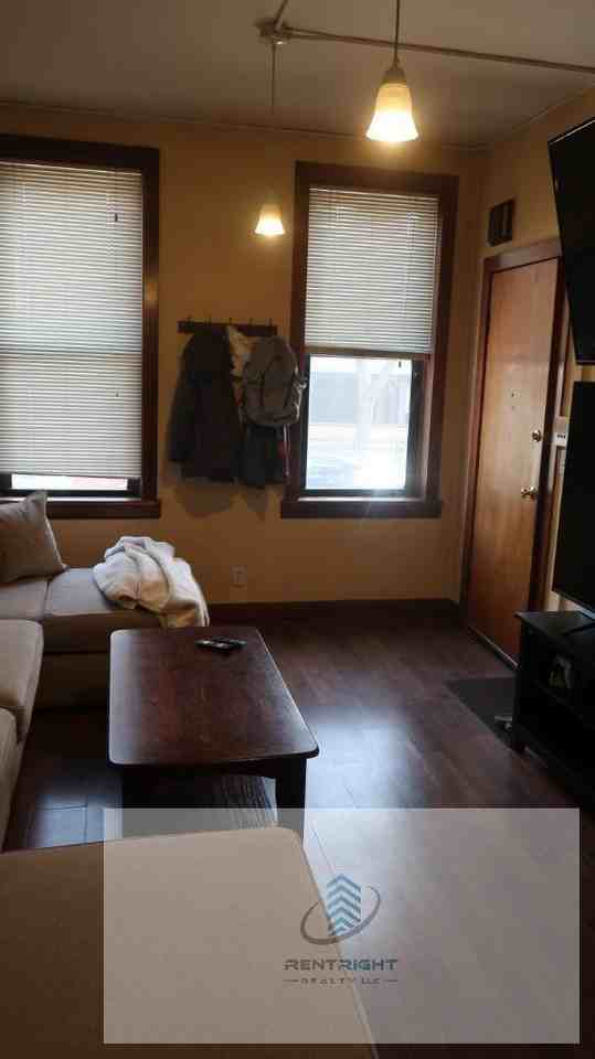 1348 N Cleaver St #BF - Photo 5 of 14