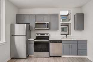 4312 S Puget Sound Ave - Photo 1 of 1