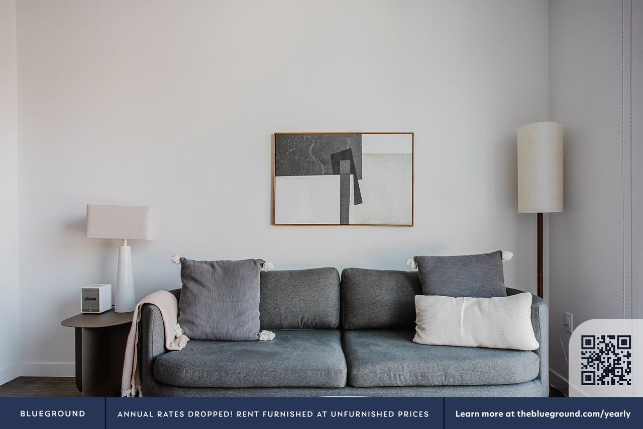 11600 Santa Monica Boulevard - Photo 3 of 55