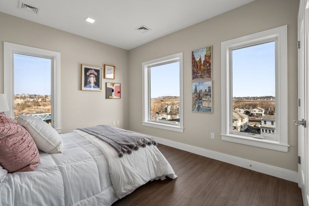 11 Walley St #1 - Photo 5 of 18