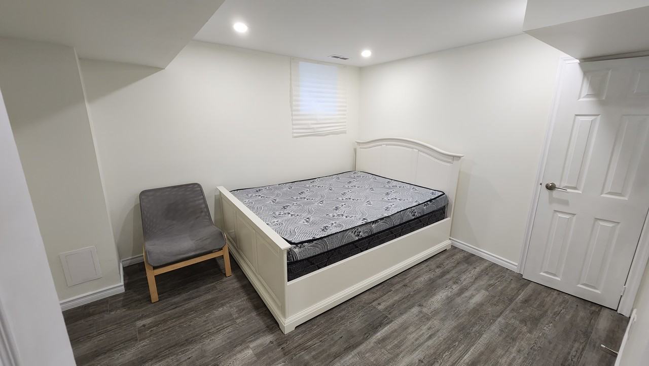 2011 Grand Boulevard - Photo 5 of 10