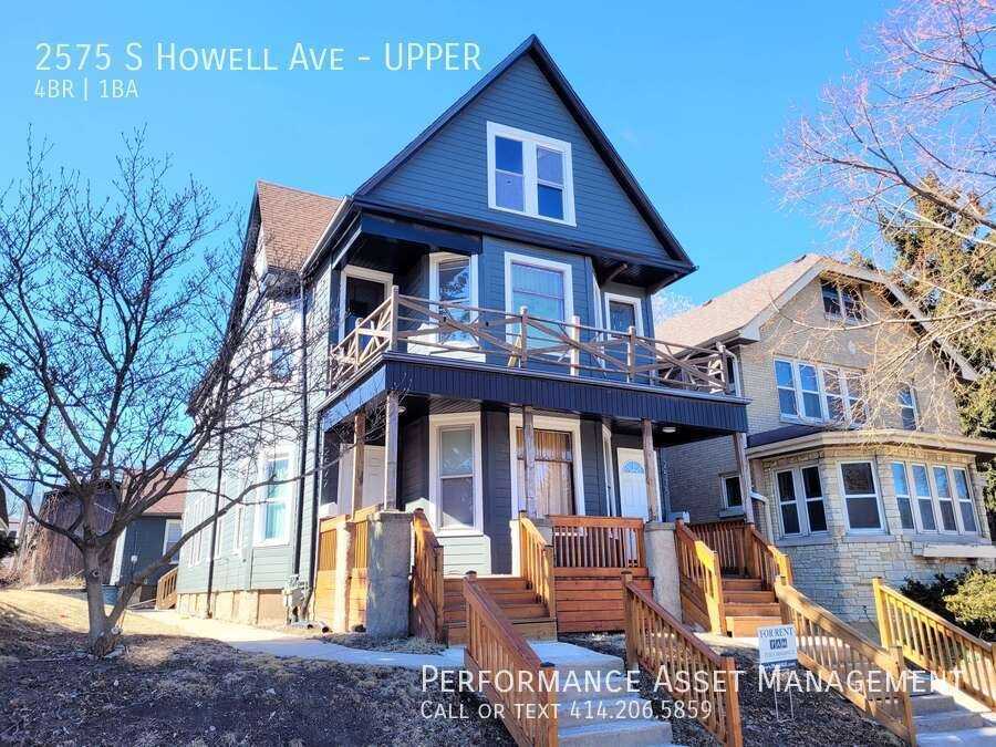 2575 S Howell Ave #UPPER