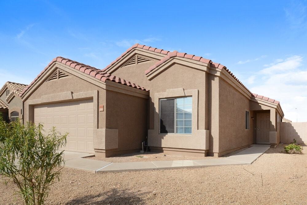 14318 N 129th Ave - Photo 3 of 16