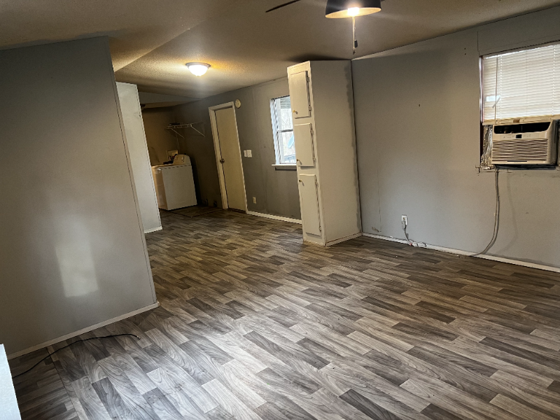 10 Harding St - Photo 3 of 13