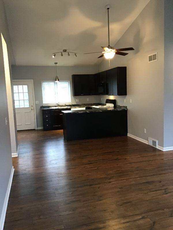 5810 Highland Ter #4 - Photo 3 of 13