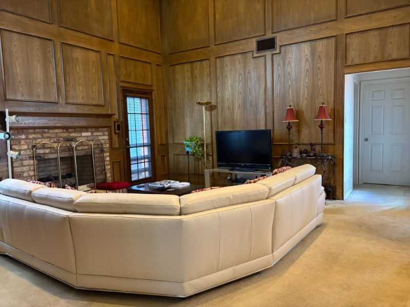 4111 Crossing Ln - Photo 2 of 16