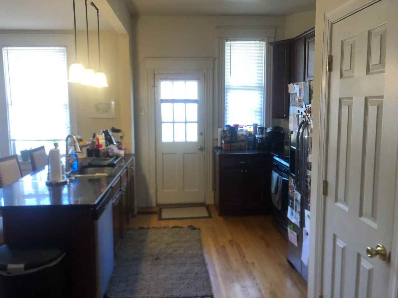 2821 W Grace St - Photo 2 of 9