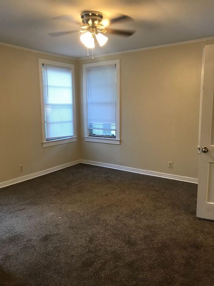 2334 Julia St - Photo 7 of 8