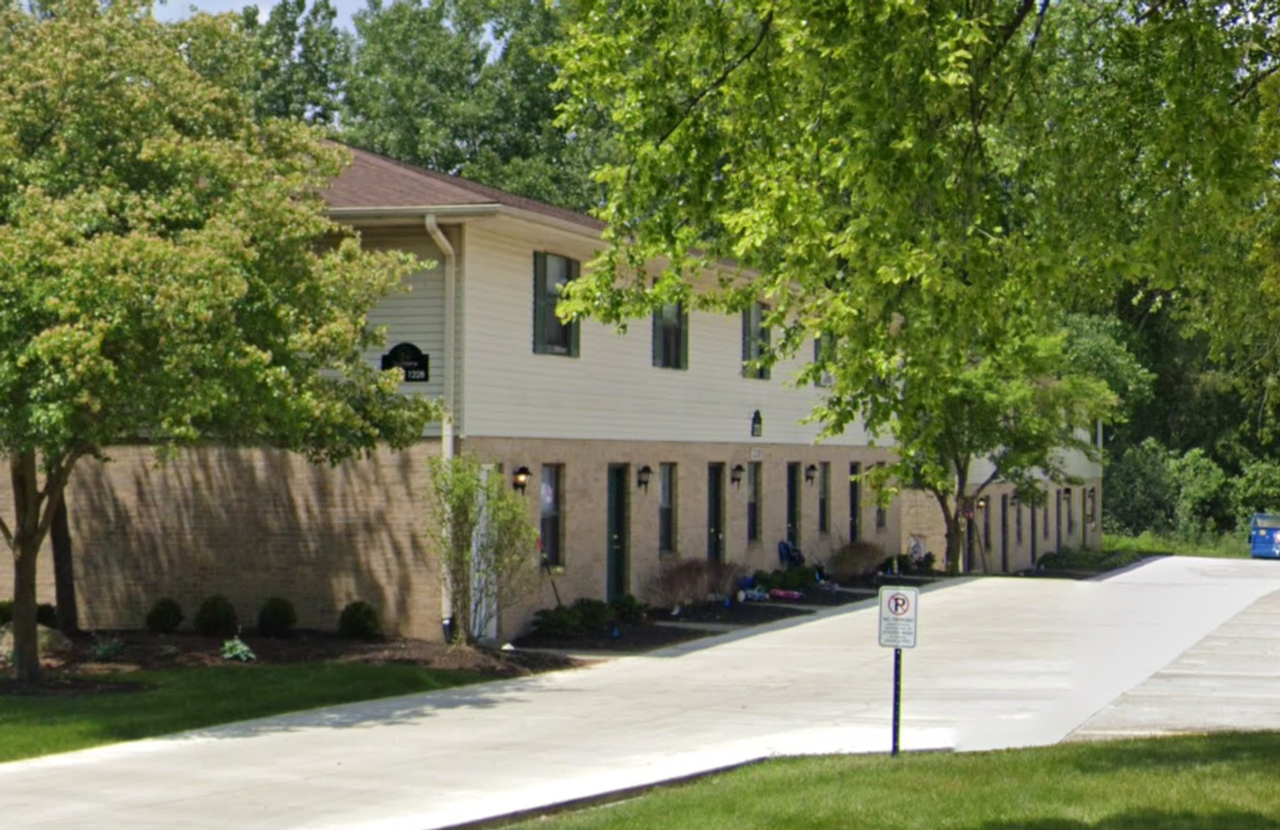 1210 Todd Ln Apt D - Photo 2 of 16