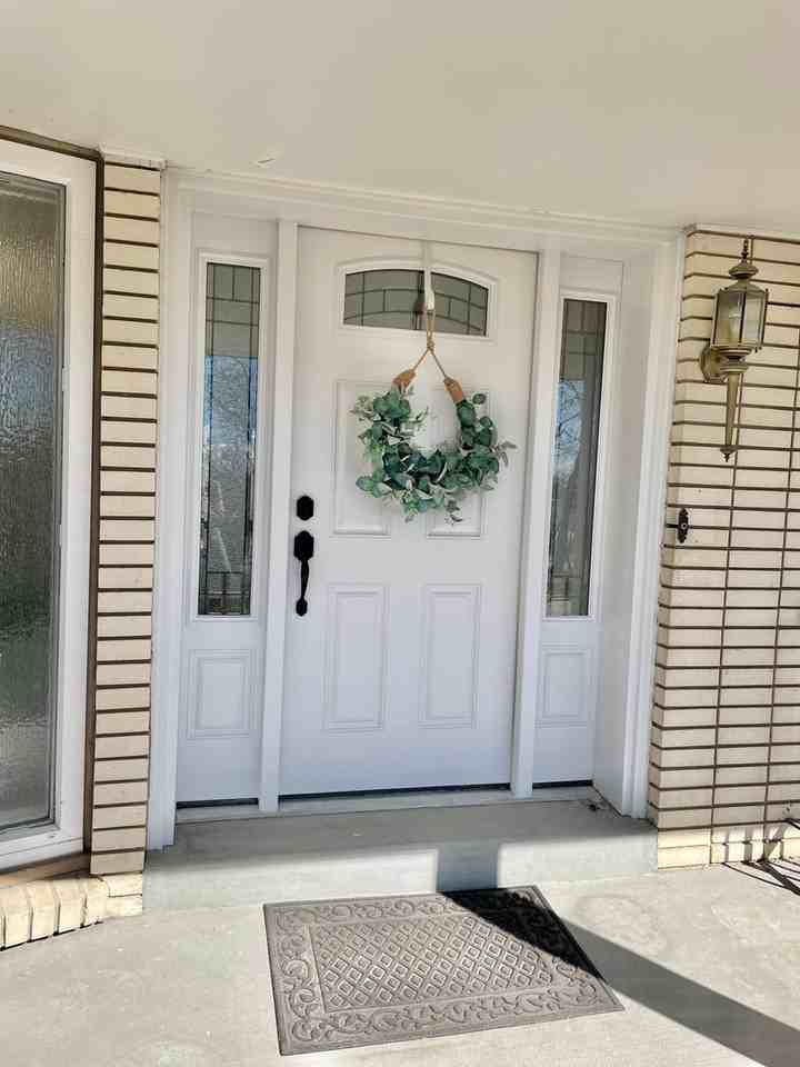 1397 E 400 S - Photo 2 of 50