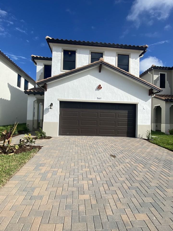5661 Agostino Way #NA - Photo 4 of 9