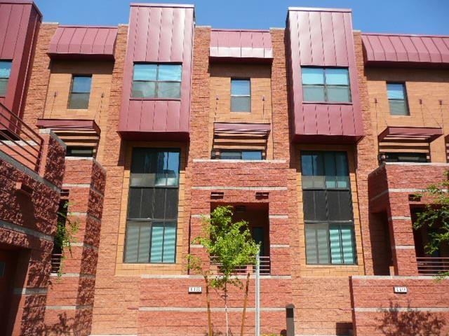 330 S Farmer Ave #109