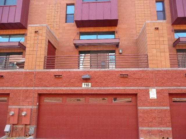 330 S Farmer Ave #109 - Photo 2 of 10