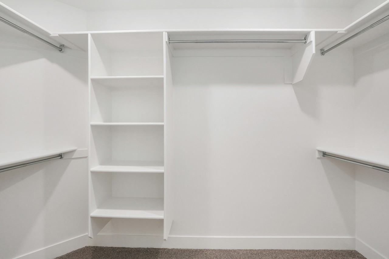 1298 N Sage Dr - Photo 6 of 18