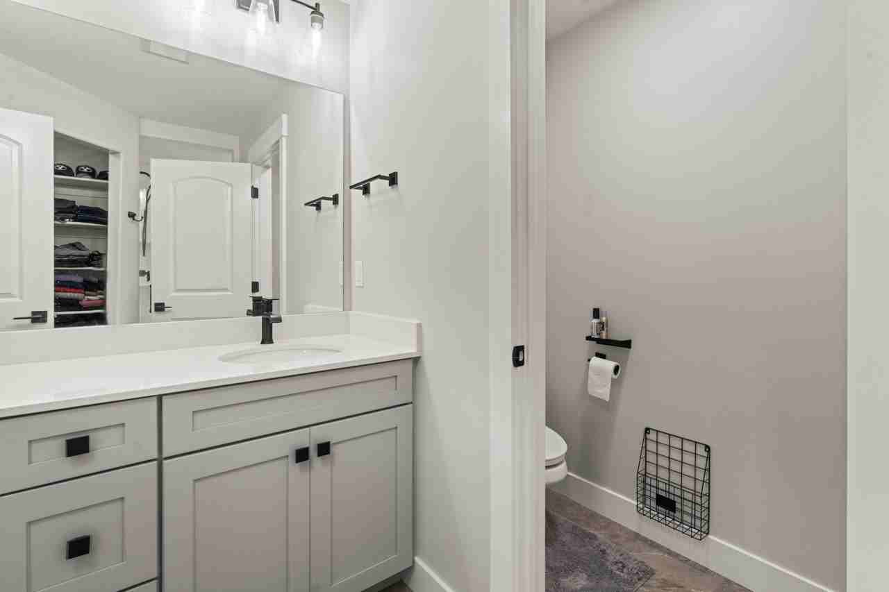 2081 N 4100 W - Photo 3 of 23